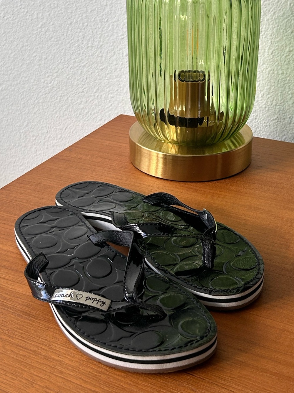Coach Poppy Black Patent Logo Flip Flop Sandals Y2K